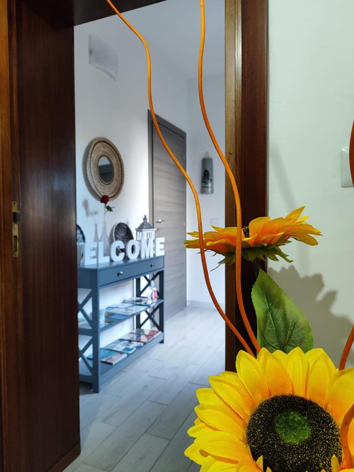 סורסו Casa Vacanze Con Giardino I Girasoli - Cin It 09006 - 9 C 2000 R4042- מראה חיצוני תמונה